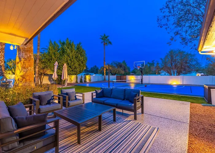 Luxury Desert Oasissport Courttheatergolf Scottsdale